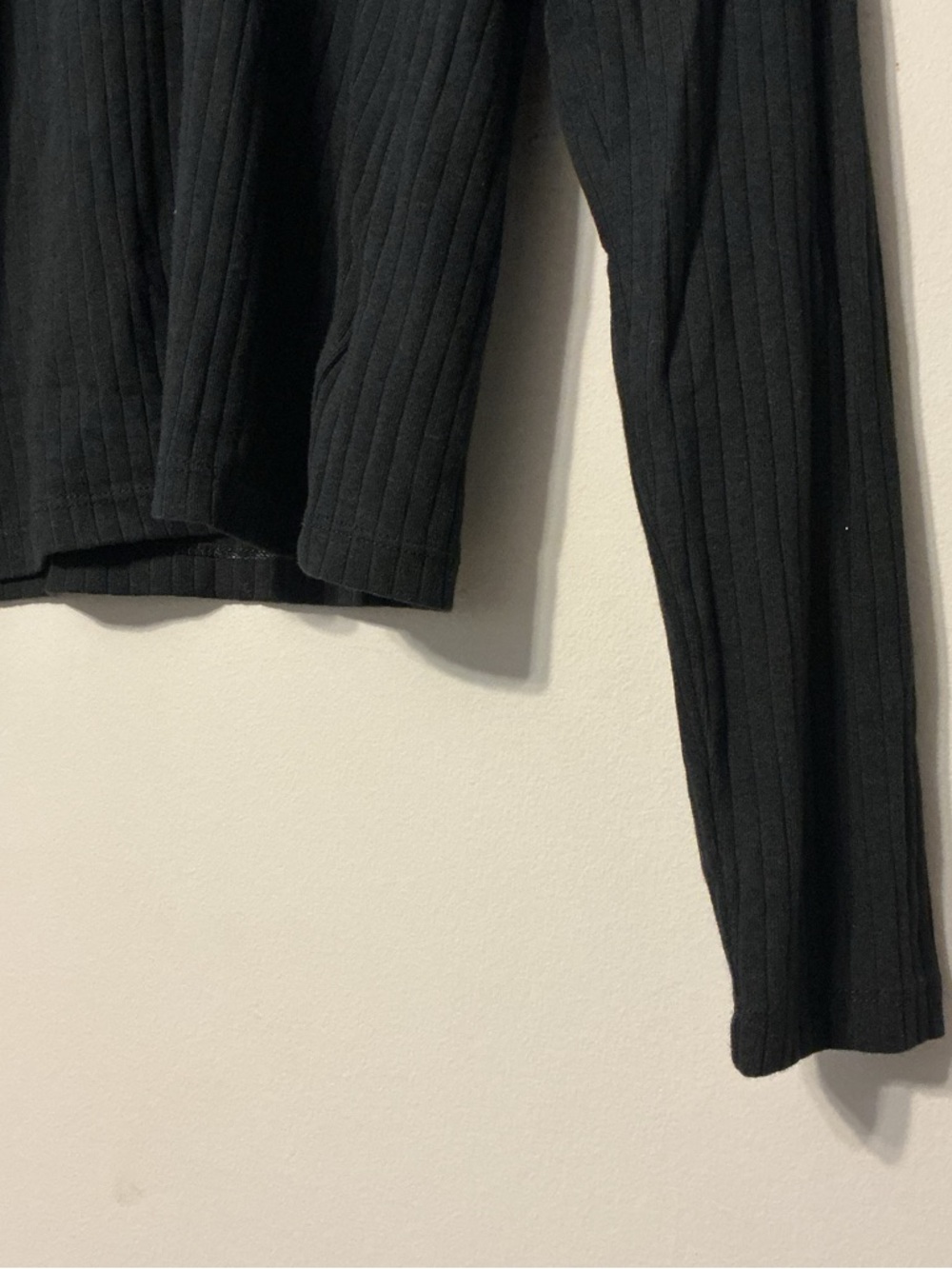 Gap Ribbed Quarter-Zip Sweater - Picture 5 of 7